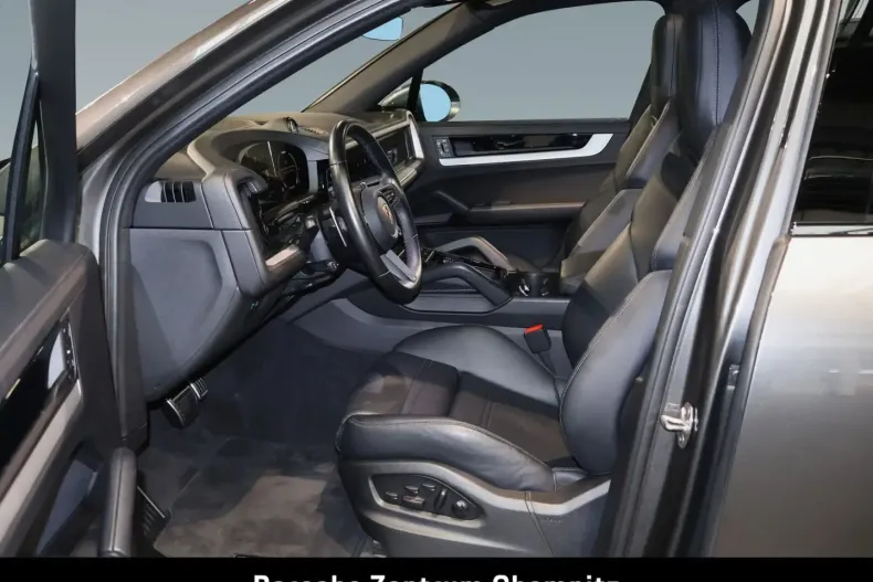 Porsche Cayenne din 2024 cu 20.400 km - oferta POR119230 - foto 12