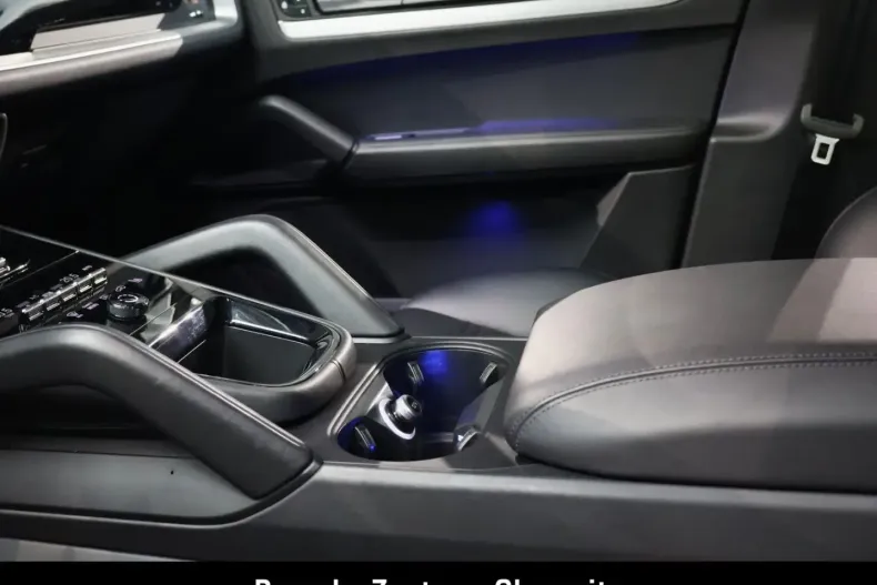 Porsche Cayenne din 2024 cu 20.400 km - oferta POR119230 - foto 27