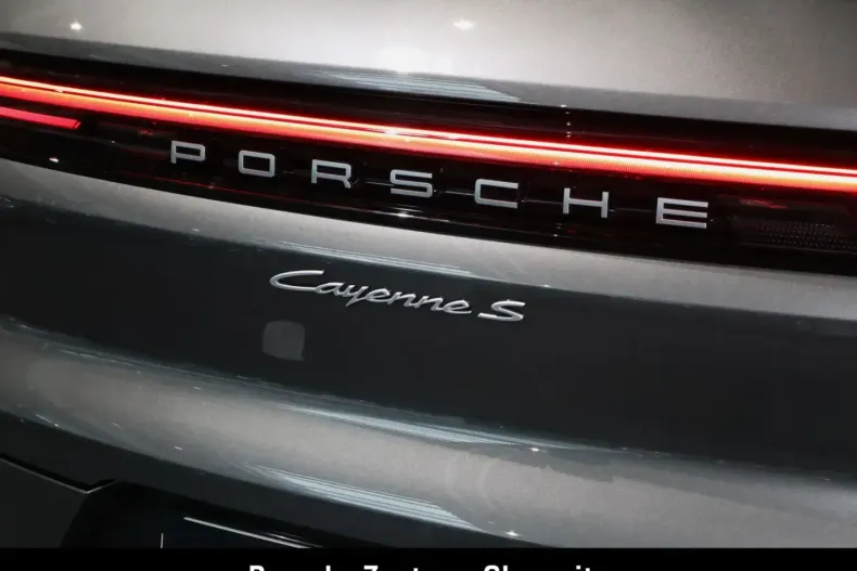 Porsche Cayenne din 2024 cu 20.400 km - oferta POR119230 - foto 34