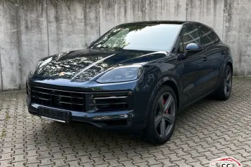 Porsche Cayenne din 2023 - oferta POR119235