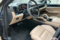 Porsche Cayenne din 2023 cu 30.000 km - oferta POR119235 - foto 12