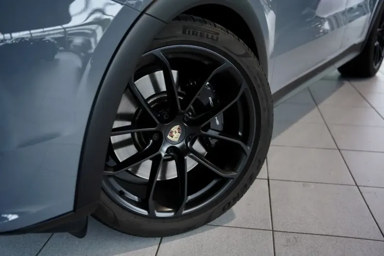 Porsche Cayenne din 2024 cu 26.500 km - oferta POR119244 - foto 9