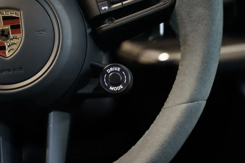 Porsche Cayenne din 2024 cu 26.500 km - oferta POR119244 - foto 42