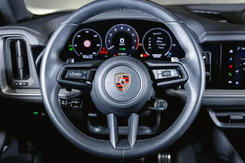 Porsche Cayenne din 2024 cu 19.690 km - oferta POR119246 - foto 18