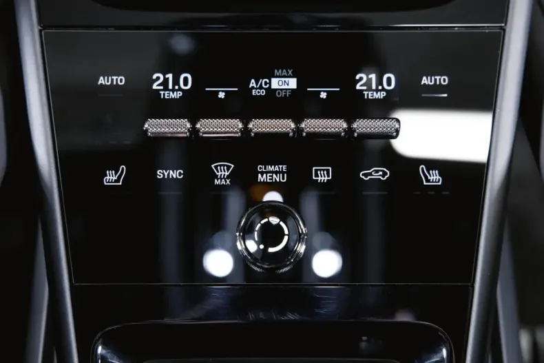 Porsche Cayenne din 2024 cu 19.690 km - oferta POR119246 - foto 21