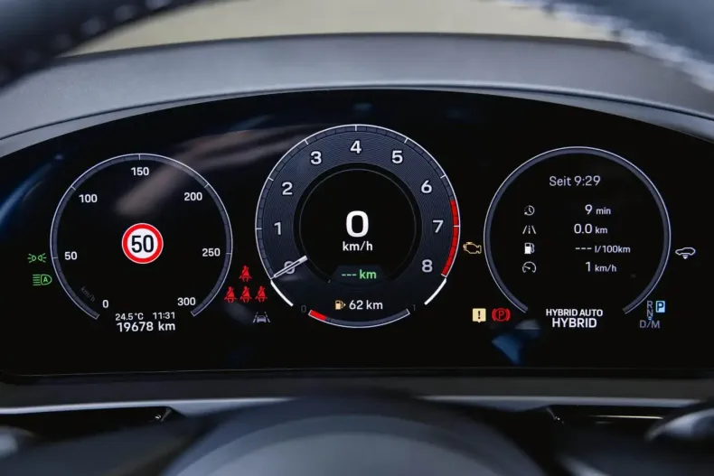 Porsche Cayenne din 2024 cu 19.690 km - oferta POR119246 - foto 31