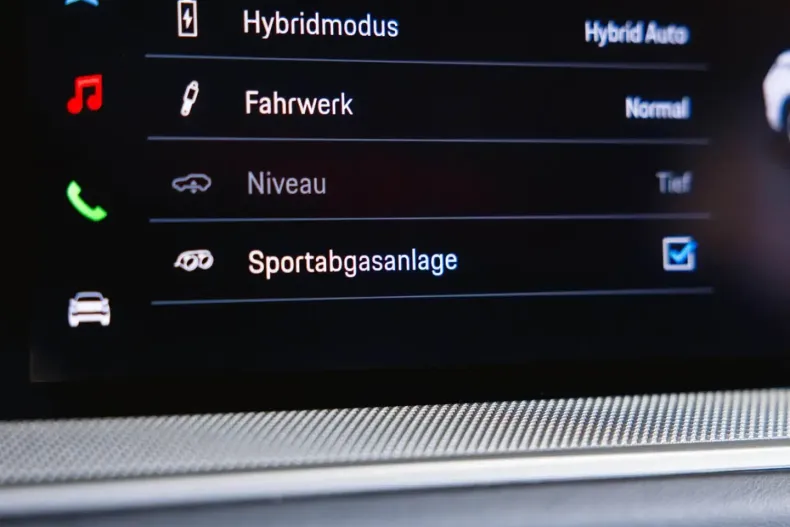 Porsche Cayenne din 2024 cu 19.690 km - oferta POR119246 - foto 41