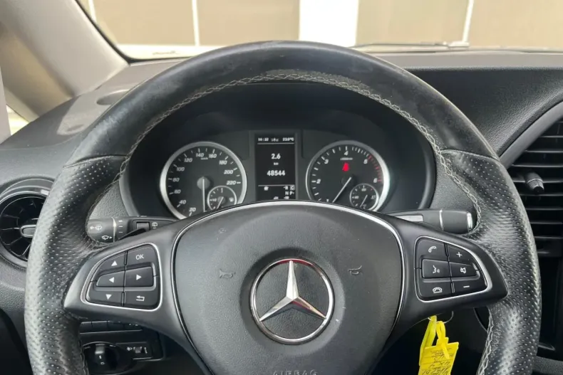 Mercedes-Benz Vito din 2024 cu 48.600 km - oferta MER119252 - foto 13