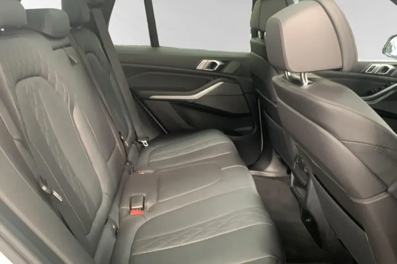 BMW X5 din 2022 cu 38.221 km - oferta BMW119265 - foto 11