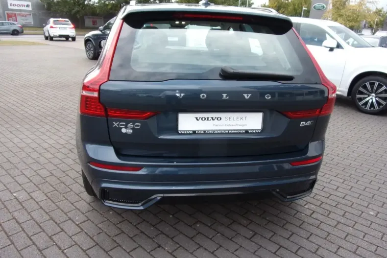 Volvo XC60 din 2023 cu 30.700 km - oferta VOL119267 - foto 7