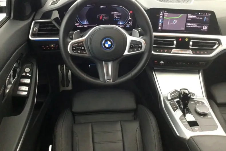 BMW 330 din 2021 cu 74.991 km - oferta BMW119279 - foto 7