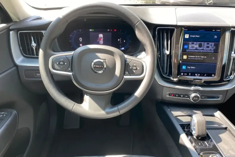 Volvo XC60 din 2023 cu 45.958 km - oferta VOL119280 - foto 6