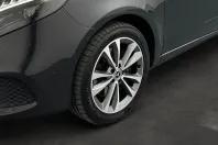 Mercedes-Benz V 250 din 2023 cu 53.190 km - oferta MER119281 - foto 7