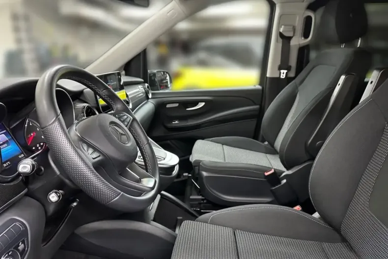 Mercedes-Benz V 250 din 2023 cu 53.190 km - oferta MER119281 - foto 8