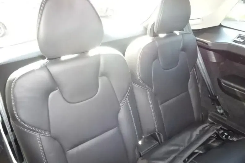 Volvo XC90 din 2024 cu 25.770 km - oferta VOL119282 - foto 11