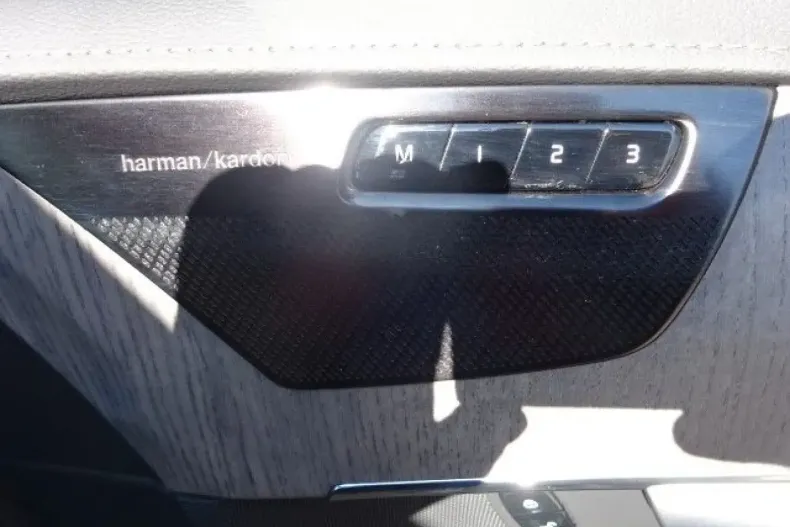 Volvo XC90 din 2024 cu 25.770 km - oferta VOL119282 - foto 12