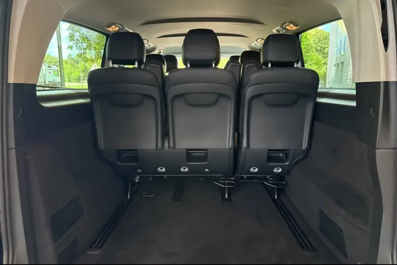 Mercedes-Benz V 300 din 2023 cu 48.385 km - oferta MER119283 - foto 10