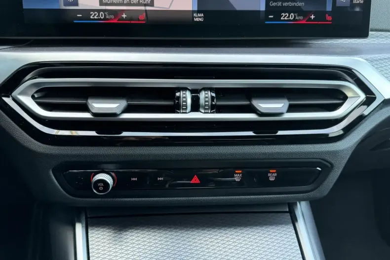 BMW 330 din 2024 cu 21.889 km - oferta BMW119288 - foto 20