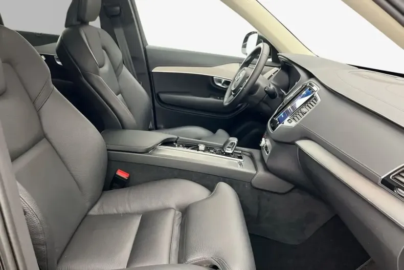 Volvo XC90 din 2023 cu 35.600 km - oferta VOL119291 - foto 12