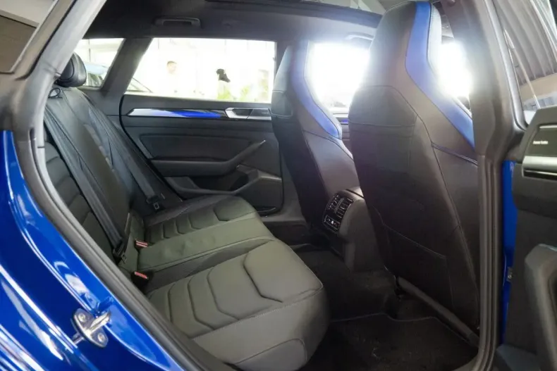 Volkswagen Arteon din 2024 cu 6.987 km - oferta VOL119308 - foto 4