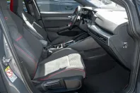 Volkswagen Golf din 2023 cu 26.994 km - oferta VOL119311 - foto 2