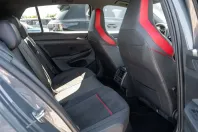 Volkswagen Golf din 2023 cu 26.994 km - oferta VOL119311 - foto 4