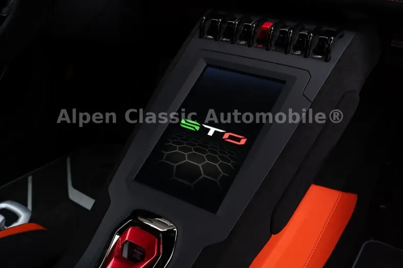 Lamborghini Huracán din 2022 cu 1.390 km - oferta LAM119321 - foto 8