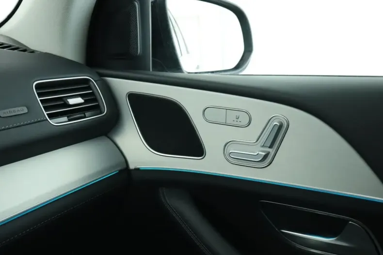 Mercedes-Benz GLE 300 din 2022 cu 61.922 km - oferta MER119323 - foto 16