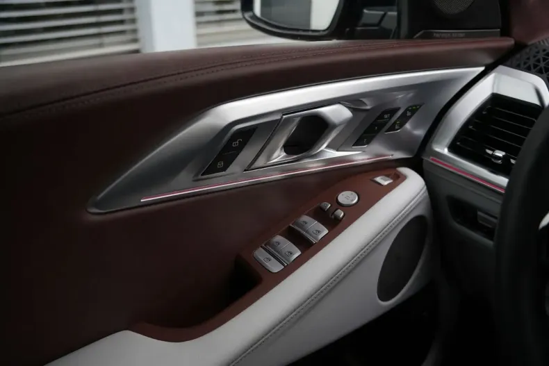 BMW XM din 2023 cu 6.500 km - oferta BMW119328 - foto 44