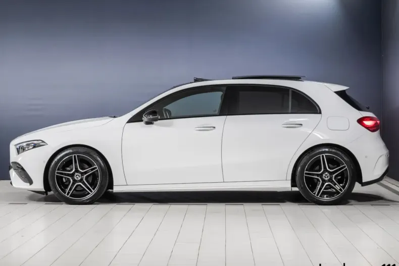 Mercedes-Benz A 180 din 2023 cu 15.592 km - oferta MER119332 - foto 1