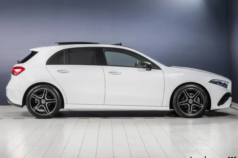 Mercedes-Benz A 180 din 2023 cu 15.592 km - oferta MER119332 - foto 3