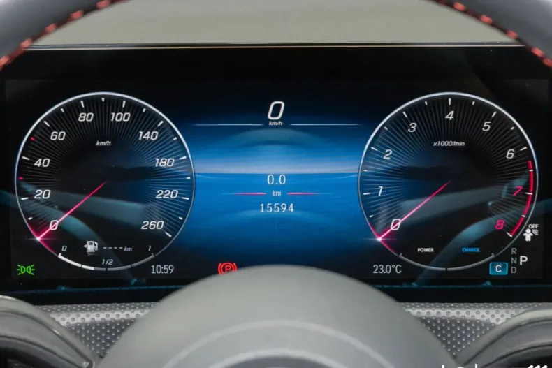 Mercedes-Benz A 180 din 2023 cu 15.592 km - oferta MER119332 - foto 18