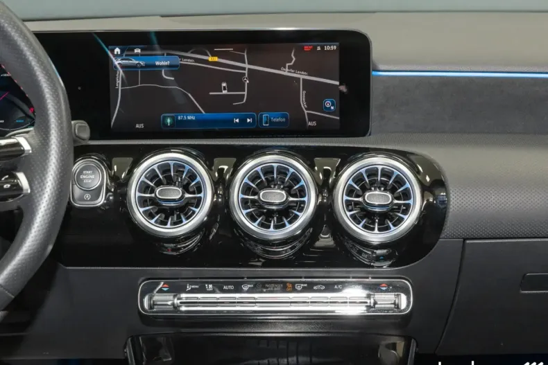 Mercedes-Benz A 180 din 2023 cu 15.592 km - oferta MER119332 - foto 20