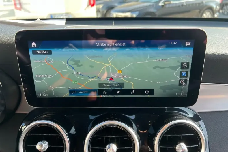 Mercedes-Benz GLC 220 din 2020 cu 73.207 km - oferta MER119336 - foto 26