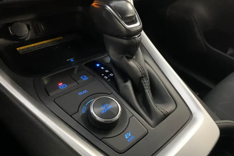 Toyota RAV4 din 2020 cu 89.783 km - oferta TOY119342 - foto 3