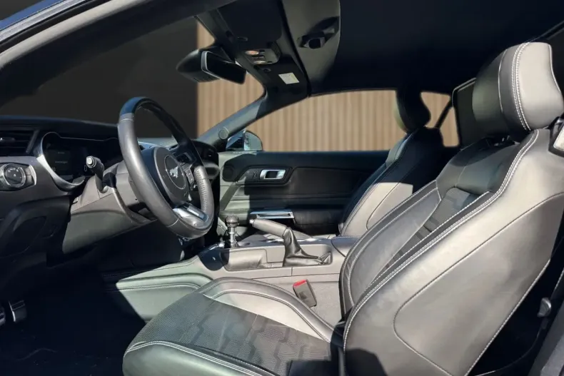 Ford Mustang din 2022 cu 32.182 km - oferta FOR119344 - foto 5