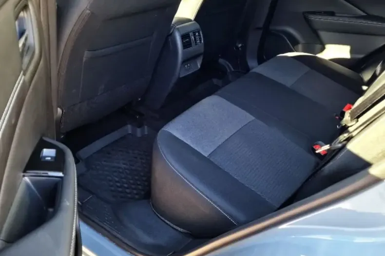 Nissan Qashqai din 2024 cu 9.018 km - oferta NIS119348 - foto 11