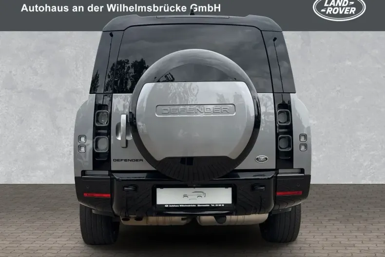 Land Rover Defender din 2023 cu 44.848 km - oferta LAN119349 - foto 7