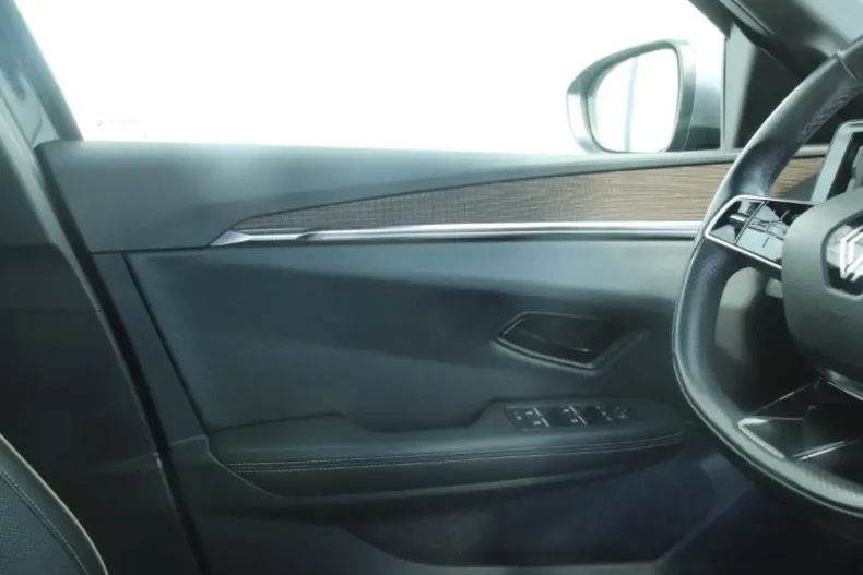 Renault Megane E-TECH din 2023 cu 14.132 km - oferta REN119352 - foto 24