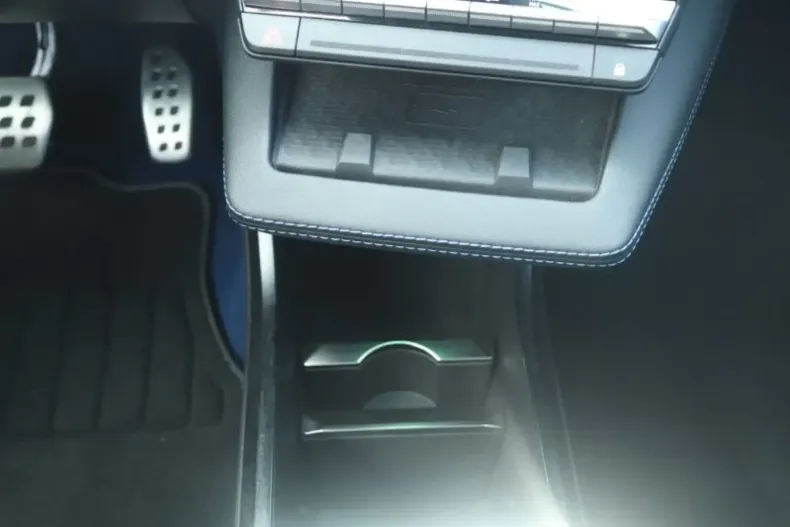 Renault Scenic din 2024 cu 7.094 km - oferta REN119353 - foto 16