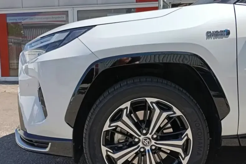 Toyota RAV4 din 2024 cu 9.010 km - oferta TOY119355 - foto 5