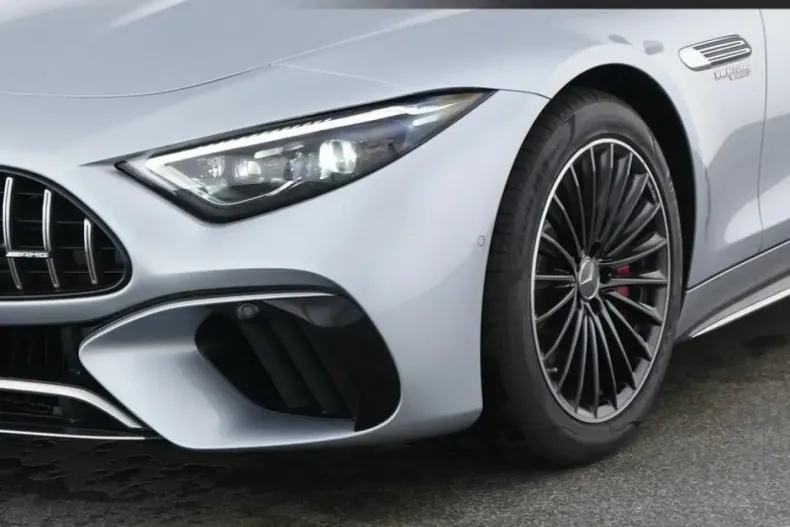 Mercedes-Benz SL 55 AMG din 2024 cu 11.350 km - oferta MER119358 - foto 4