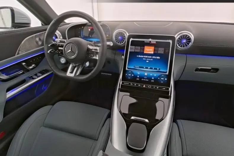 Mercedes-Benz SL 55 AMG din 2024 cu 11.350 km - oferta MER119358 - foto 6