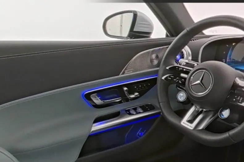 Mercedes-Benz SL 55 AMG din 2024 cu 11.350 km - oferta MER119358 - foto 8