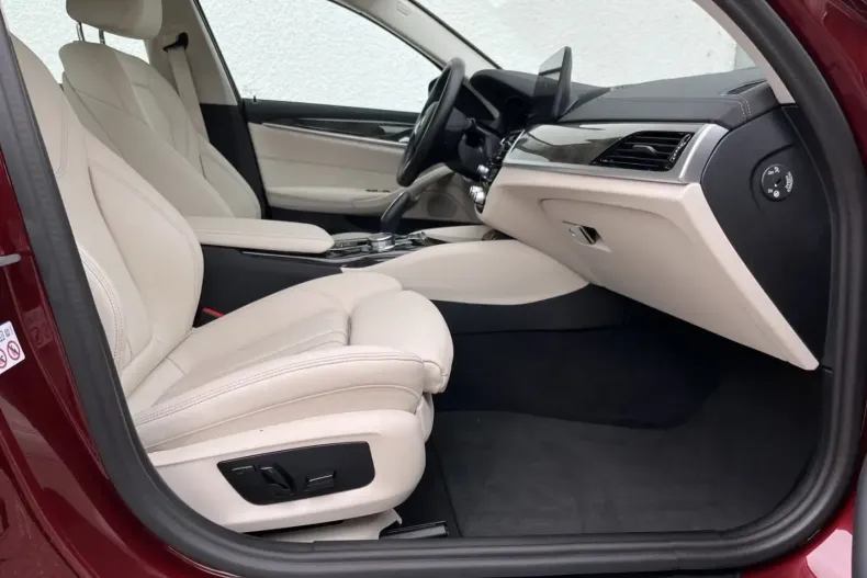 BMW 530 din 2023 cu 63.422 km - oferta BMW119363 - foto 4