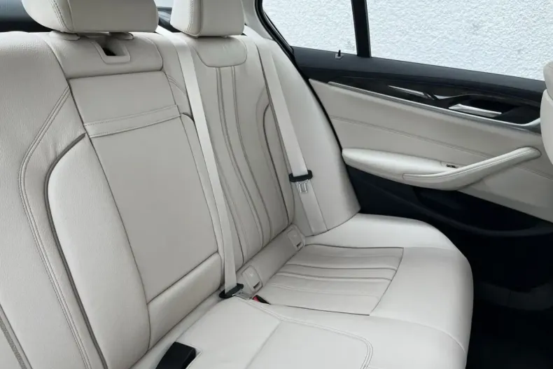 BMW 530 din 2023 cu 63.422 km - oferta BMW119363 - foto 10