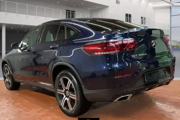 Mercedes-Benz GLC 300 din 2022 - oferta MER119366