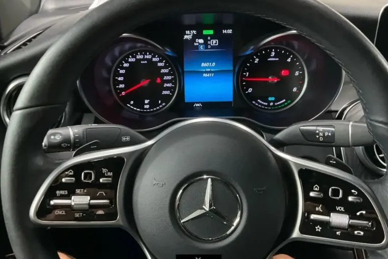 Mercedes-Benz GLC 300 din 2022 cu 96.411 km - oferta MER119366 - foto 5