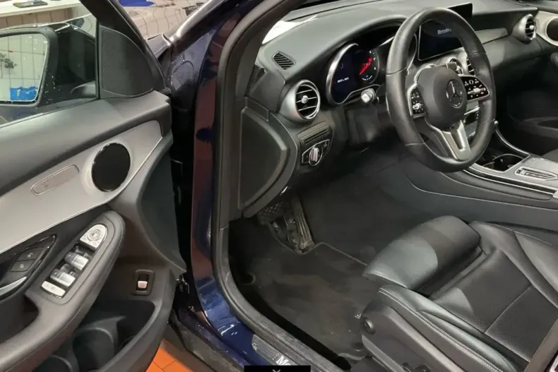 Mercedes-Benz GLC 300 din 2022 cu 96.411 km - oferta MER119366 - foto 8