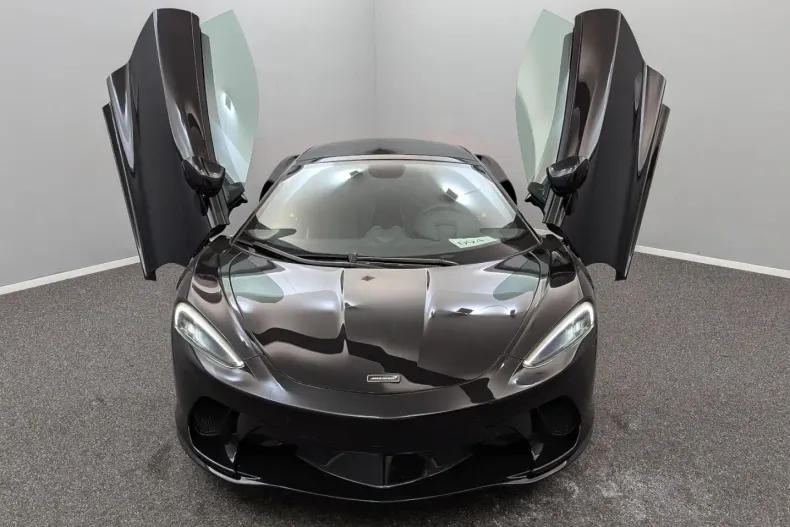 McLaren GT din 2023 cu 2.300 km - oferta MCL119369 - foto 3